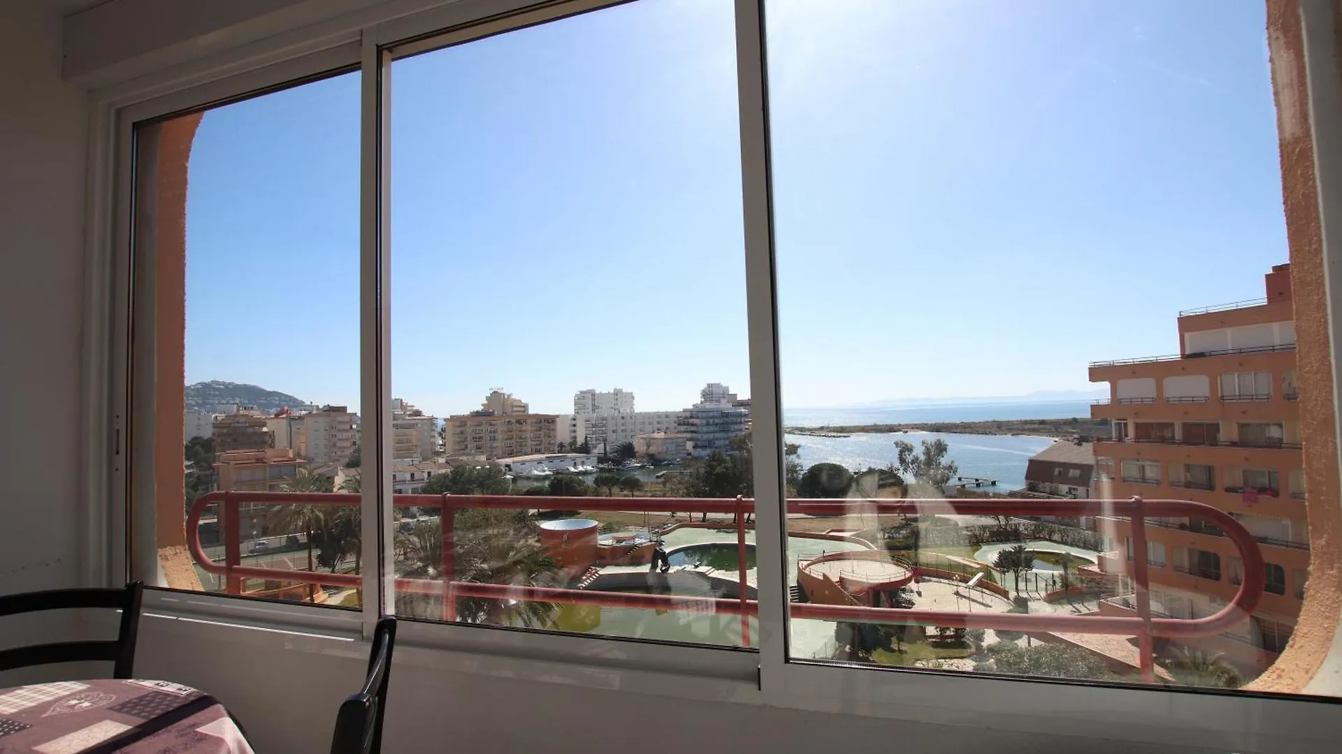 Studios Tramuntana 42 Isla De Rosas Apartmán